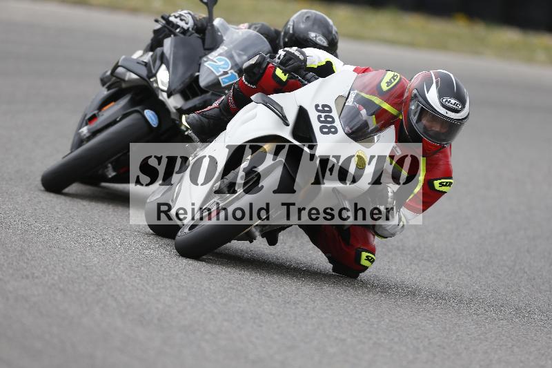 /Archiv-2025/04 13.04.2025 Get Faster Caremotion ADR/Gruppe gelb/21